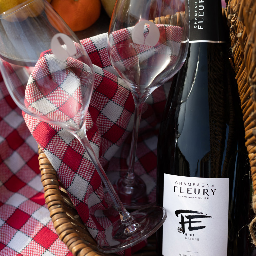 Fleury_verre_carre Bouteille Moët & Chandon