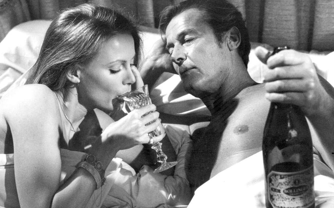 Champagne James Bond : Bollinger et Dom Pérignon s'offre la saga des films